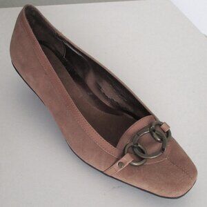 Aerosoles "Ballistic" Womens Tan Suede 1.25" Wedge Loafer - Size 6M